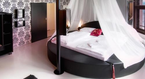 Необычный отель: Fusion Hotel Prague 4* (Чехия, Прага). 09