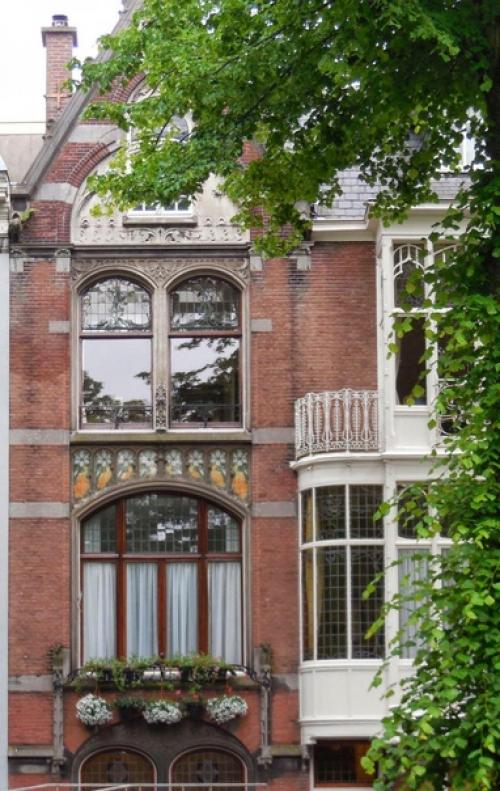 Дом Лори (хуис ван лорри) - один из самых ранних и сохранившихся примеров голландского ар - нуво и красивейшего здания джугендстиля в Гааге. 03