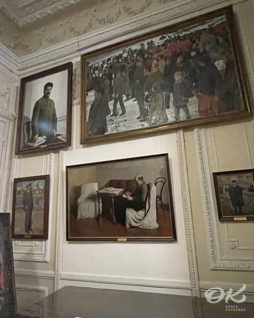 На днях я посетила музей - квартиру Исаака Бродского - известного художника и любимого ученика Ильи Ефимовича Репина. 07