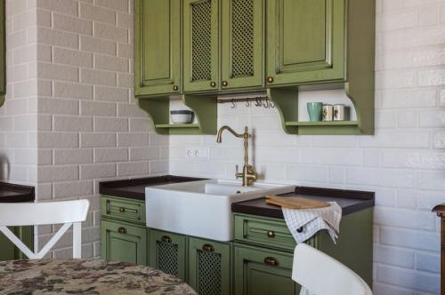 Уютный кантри - интерьер в очень приятной, натуральной цветовой гамме. 03