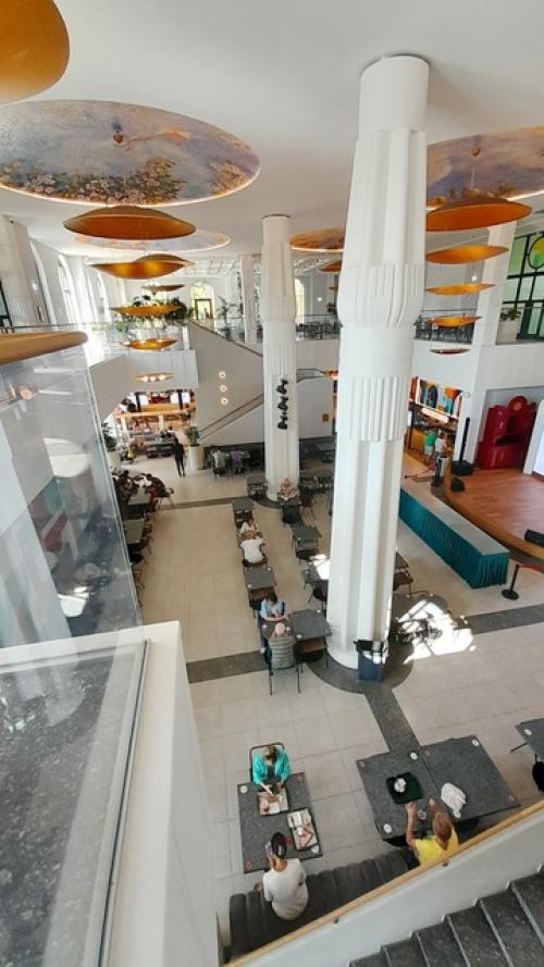 Нагуляли аппетит?  Загляните в это место. 04