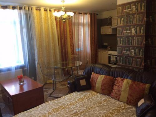 Сдаю студию в изолирований двухуровневой квартире, ЖК Пятницкие Кварталы. 06