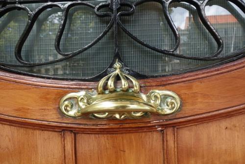 Дом Лори (хуис ван лорри) - один из самых ранних и сохранившихся примеров голландского ар - нуво и красивейшего здания джугендстиля в Гааге. 05