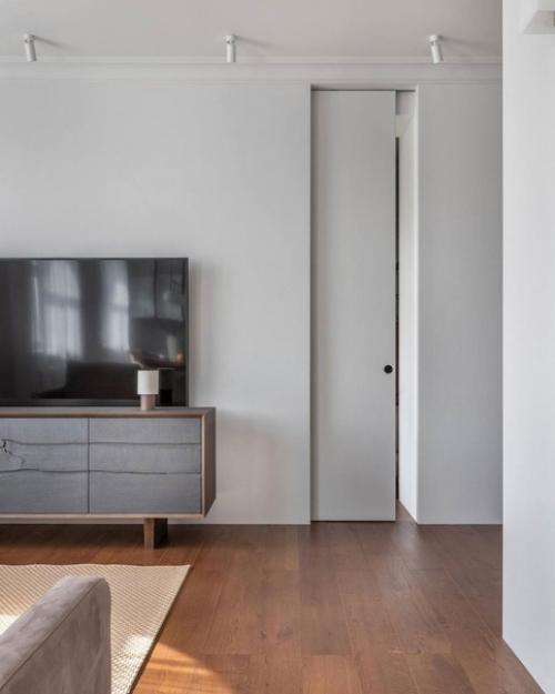 Современный минималистичный интерьер в сталинском доме. 04