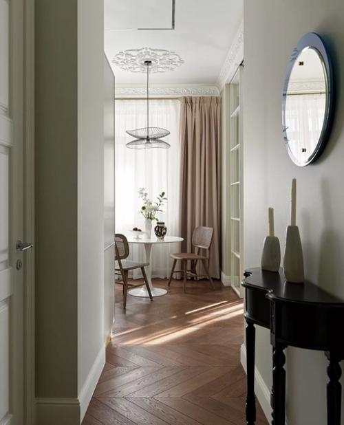 Дизайнер оформила квартиру для молодой девушки, которая живет между Москвой и Миланом. 07