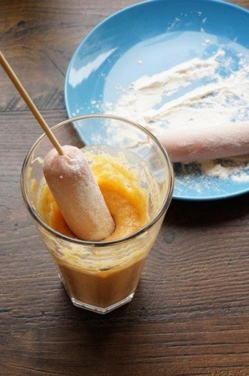 Корн дог (или сосиска в тесте). 04