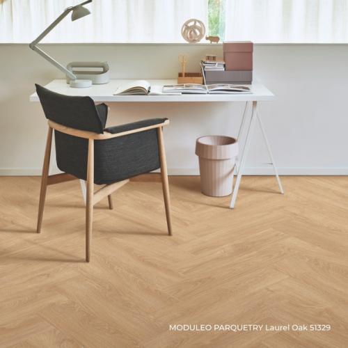 Когда в интерьере есть классика дизайна, это успокаивает. 01