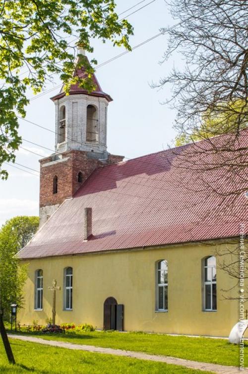 Скайсгиррен.  Кирха.   Первая лютеранская кирха в гросс скайсгиирен (совр. 04