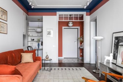 Дизайнер Марина Новикова рассказывает, как создавался этот яркий интерьер, навеянный московской архитектурой. 04