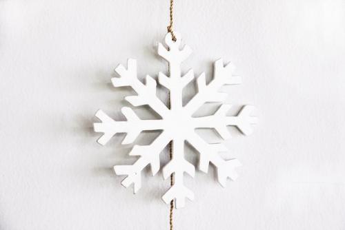 Задавались ли вы вопросом, как можно обновить перед новым годом интерьер и придать ему новогоднее настроение? 02