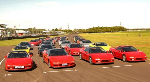 Каким был легендарный спорткар Honda NSX. 03