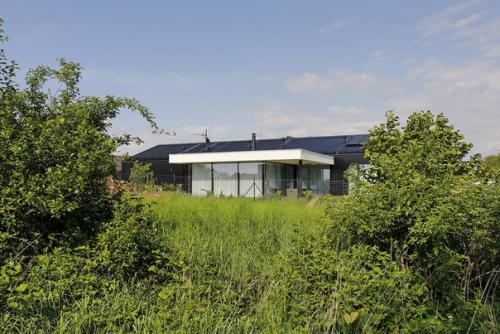 Простой дом для семейной пары. 03