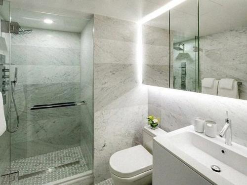 Просторная квартира. В современном стиле. 09