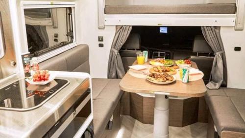 Hyundai Porest - крутой автодом из южной Кореи. 03