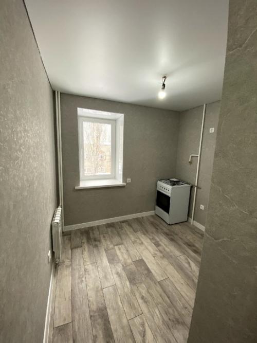 Продается чистая, светлая, а главное теплая квартира. 07