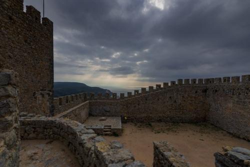 Начну пожалуй, рассказывать и показывать свои впечатления о Португалии. 06
