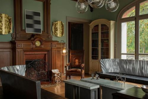 Домдизайнера. Французский дизайнер интерьеров Пьер гоналон живет в потрясающем доме в иль - де - Франс. 03