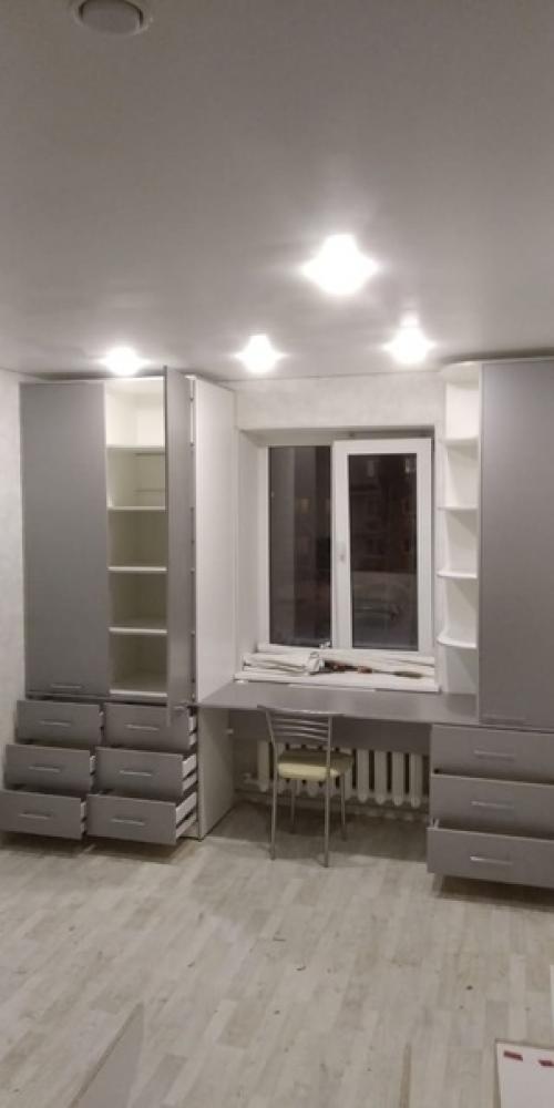 Мебель на заказ имеет ряд преимуществ: 06