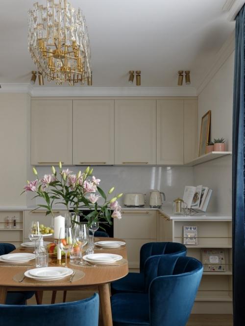 Просторная семейная квартира с продуманным хранением в каждой комнате. 01