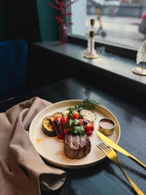 О, боги!  Я идеальное место нашла! 06