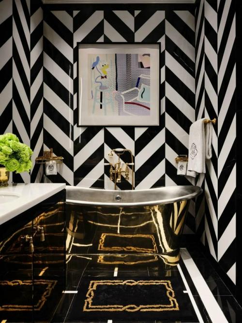 Эта квартира в легендарном доме Dakota стала семейным домом для хозяйки и её трёх дочерей. 06