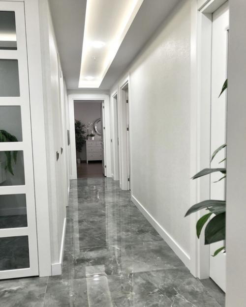 Ну красиво же особенно кухня мне понравилась. 04