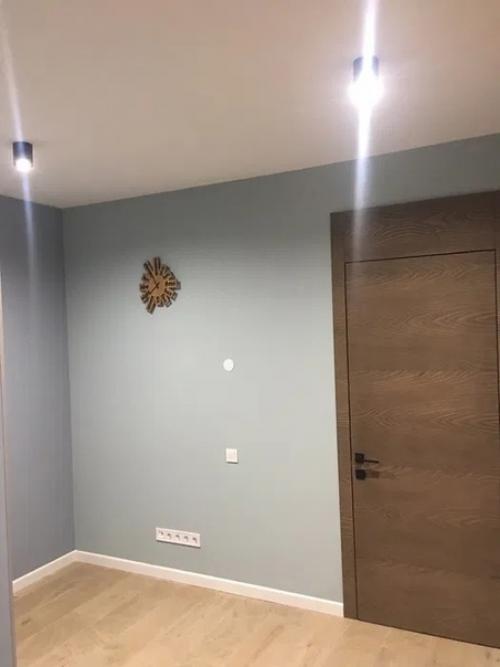 А вот наша квартирка из русской глубинки прям. 04