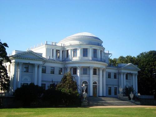 Елагиноостровский дворец. Елагиноостровский дворец - один из красивейших дворцово-парковых комплексов Петербурга. 03