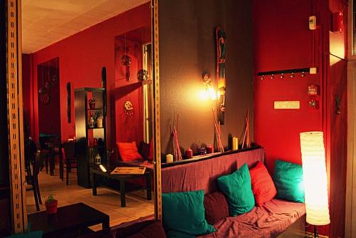 Где спокойно посидеть и выпить чашечку чая или кофе: самые уютные и атмосферные кафе и рестораны Петербурга. 03