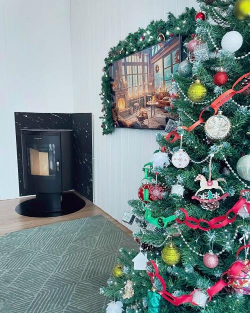 С приближением нового года появляется желание немного замедлиться и уделить внимание дому.  