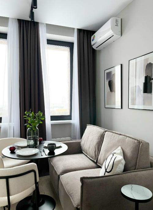 Интерьер квартиры - студии 28 м 2 в ЖК B'Aires в Москве. 02