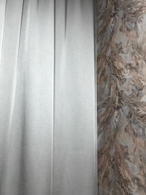 В этом проекте у нас стояла задача одеть три скошенных окна в трёх спальнях. 08