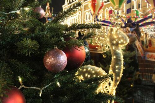 10 новогодних ярмарок. 01