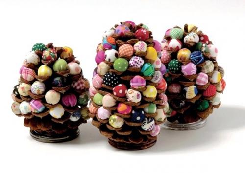 Поделки из шишек: хвойный новогодний декор.