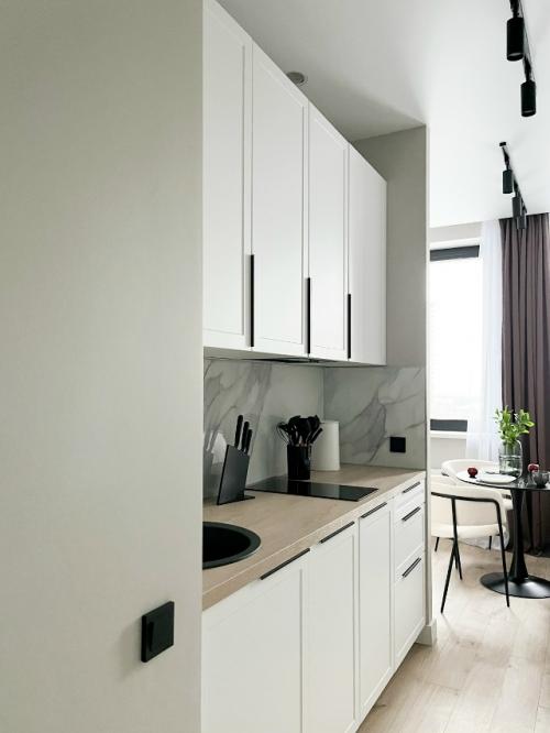 Интерьер квартиры - студии 28 м 2 в ЖК B'Aires в Москве. 04