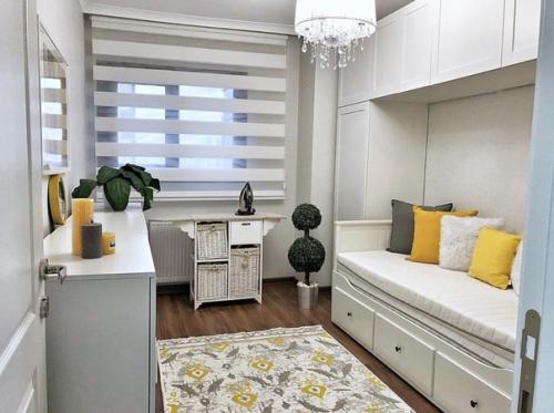 Ну красиво же особенно кухня мне понравилась. 05