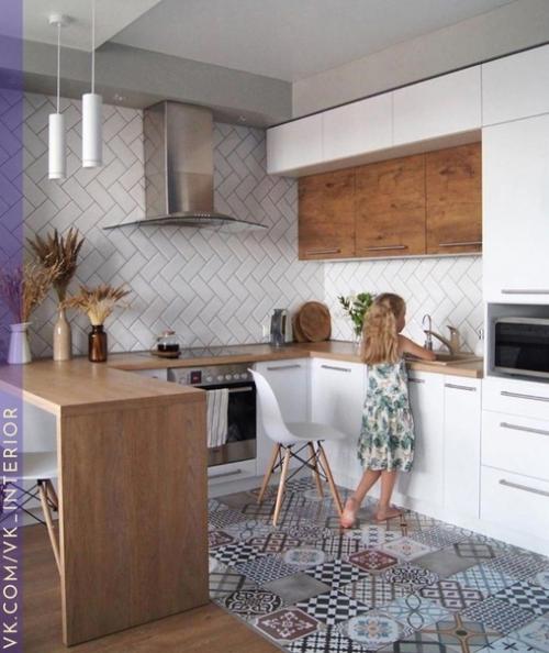 Просторная квартира. В светлых оттенках. 03