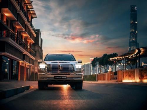 Я его почти год ждал. 04