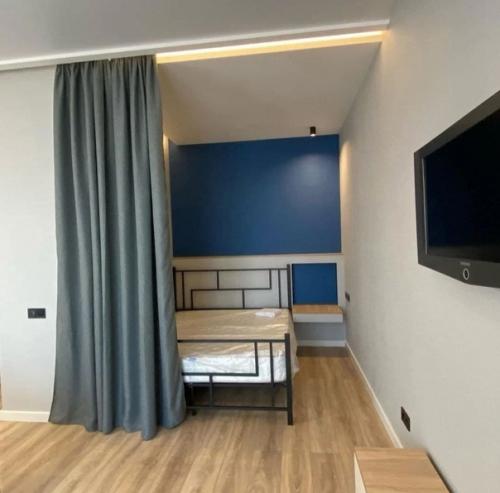 Переехал в Японию и решил поделиться своей квартирой на новом месте. 01