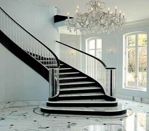 Лестница в доме. 01