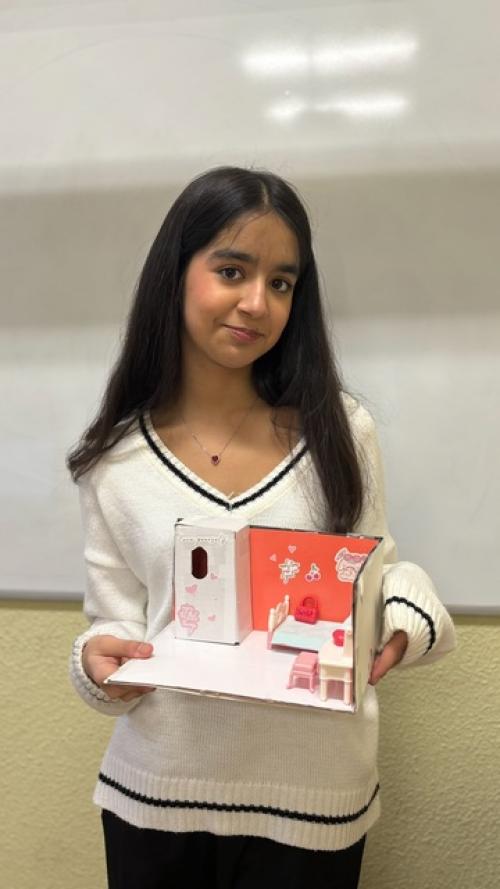 На уроках труда самые актуальные и интересные практические работы, например, румбоксы. 02