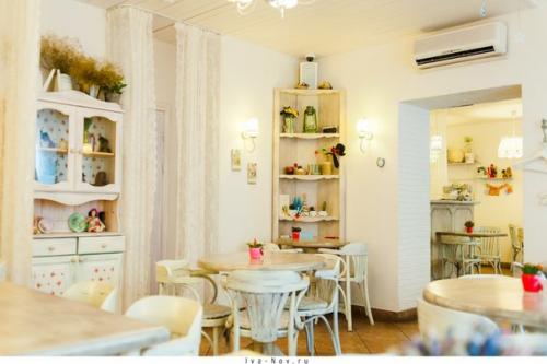 Где спокойно посидеть и выпить чашечку чая или кофе: самые уютные и атмосферные кафе и рестораны Петербурга. 01