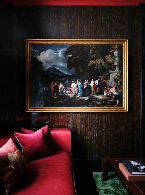 Эта квартира в легендарном доме Dakota стала семейным домом для хозяйки и её трёх дочерей. 05