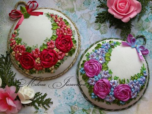 Нежные сувенирчики (обереги - игольницы) вышитые лентами. 01