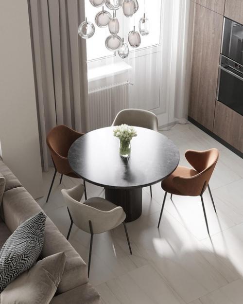 Интерьер гостиной. Тёплые спокойные тона, чёткие линии отделки и мебели. 03