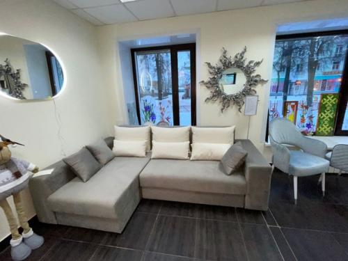 Великолепный угловой диван - всегда актуальная классика. 02