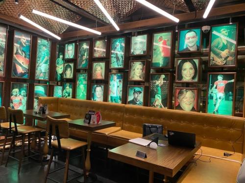 Буквально несколько дней назад, Дубай, пополняю свою коллекцию - посещение пабов мира. 08