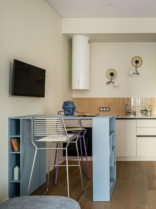 Интерьер создали для творческого владельца, которому близка эстетика свободы и эксперимента. 01