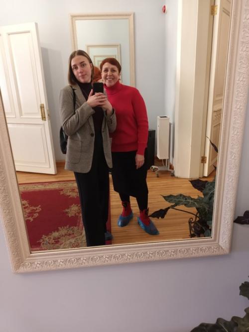 Впервые побывала в доме П. и. Кузнецова, известного красноярского золотопромышленника и купца. 03