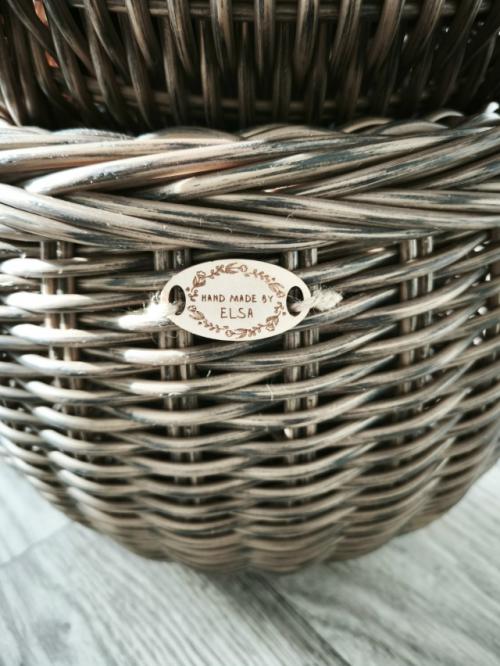 Кашпо из искусственногоротанга в. 01